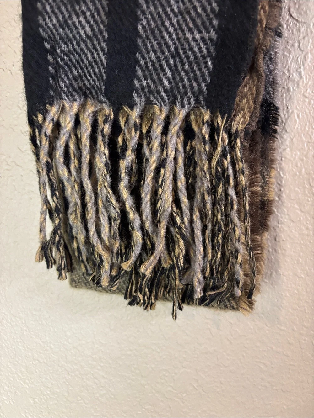 New Dockers Scarf Men’s Brown Plaid Knit Winter Scarf Classic Casual Outdoor